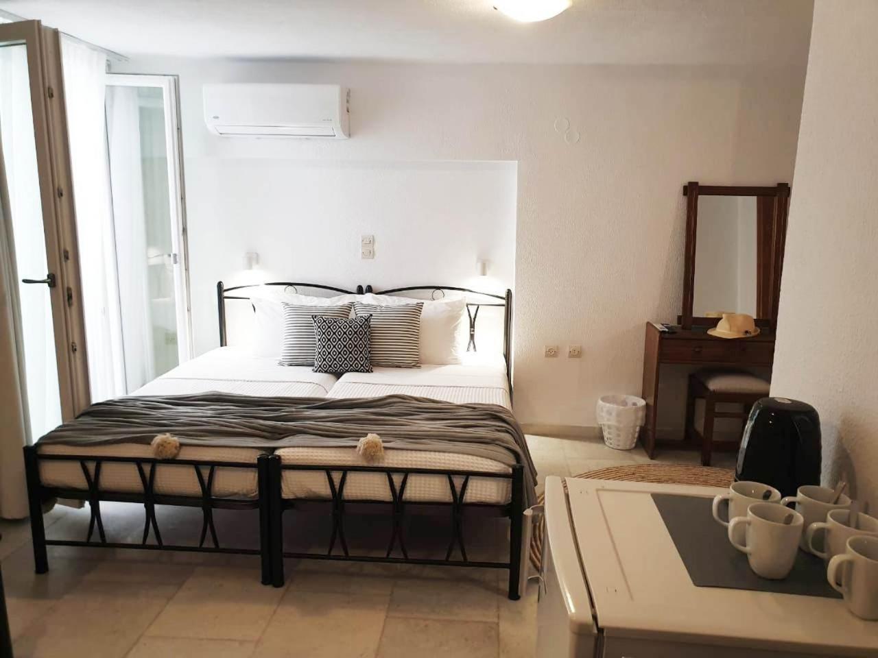 Anemos Town Apartment Naxos City Exterior foto
